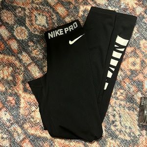 Womens Nike Pro Leggings